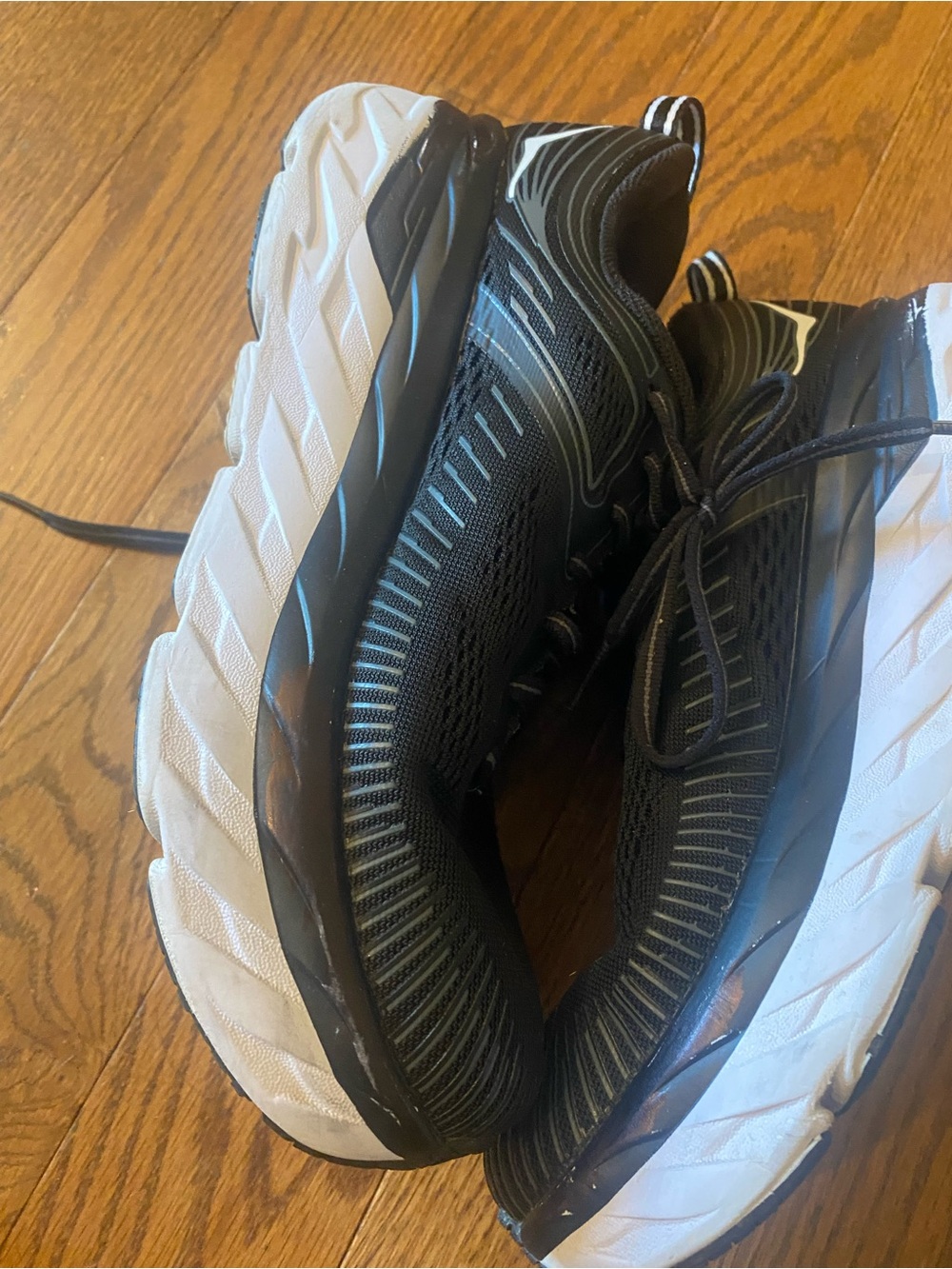 Hoka Bondi 7 Black and White Sneakers WIDE - Picture 7 of 10